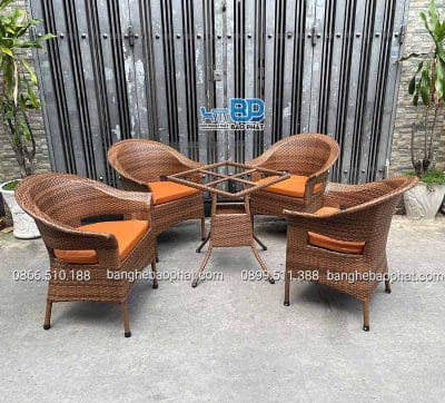 bàn ghế nhựa giả mây quán cafe ghế thúng xòe lỗ có nệm