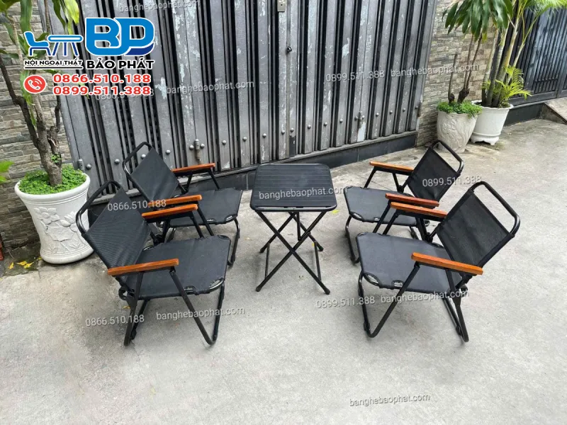 Bàn ghế xếp cafe thanh lý khung sắt mặt lưới