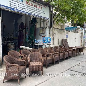 Nơi bán bộ bàn ghế nhựa giả mây ngoài trời có dù che