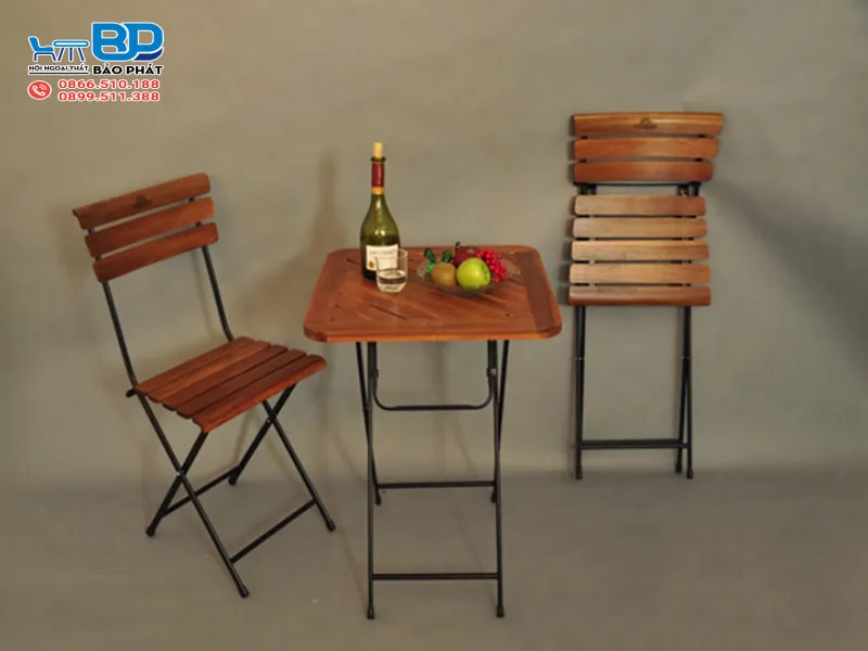 Mẫu bàn ghế Fansipan gấp gọn tiện lợi