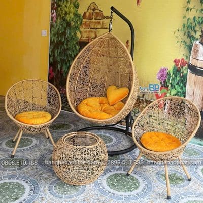 Xích đu mây nhựa ngoài trời giọt nước đan rối màu vàng mây