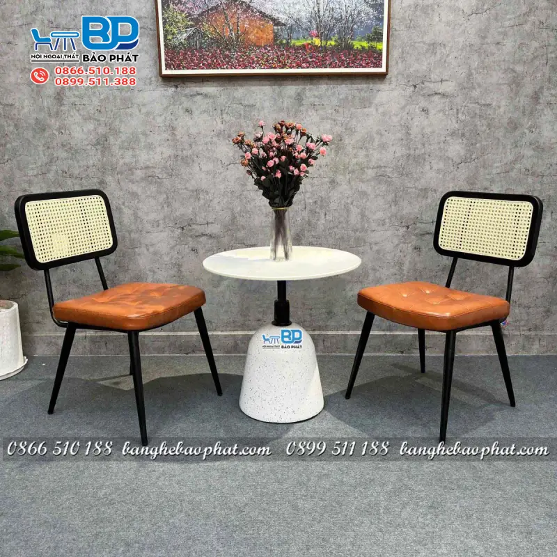 Kích Thước Bàn Cafe 2 Người Tiêu Chuẩn và Phổ Biến 12 Ghế ngồi cũng cần đảm bảo phù hợp với kích thước bàn cafe