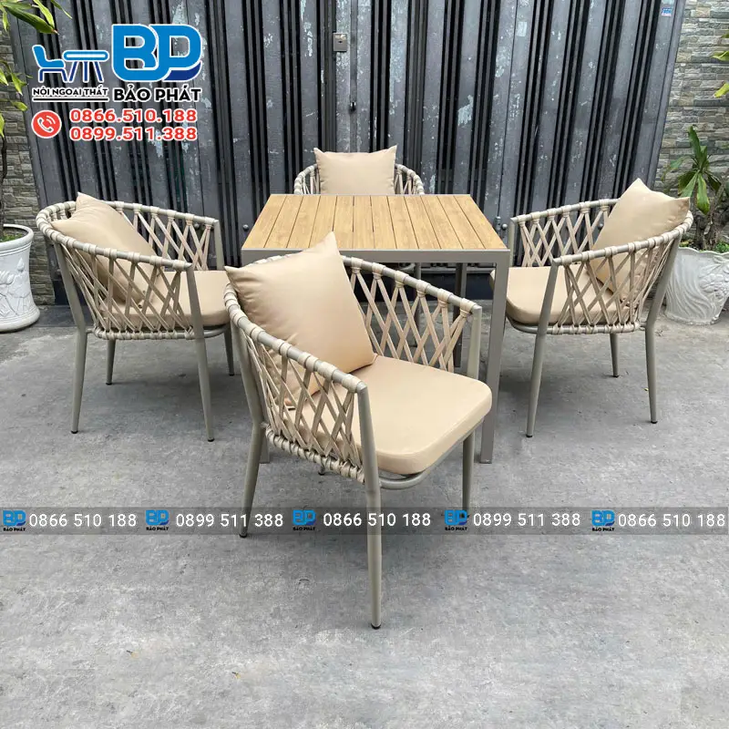 Kích Thước Bàn Cafe 4 Người Tiêu Chuẩn 8 Kích thước bàn cafe 4 người hình vuông