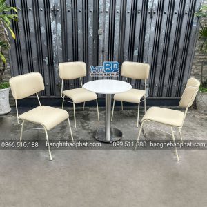 Bàn ghế sắt nệm cafe BGSBP058