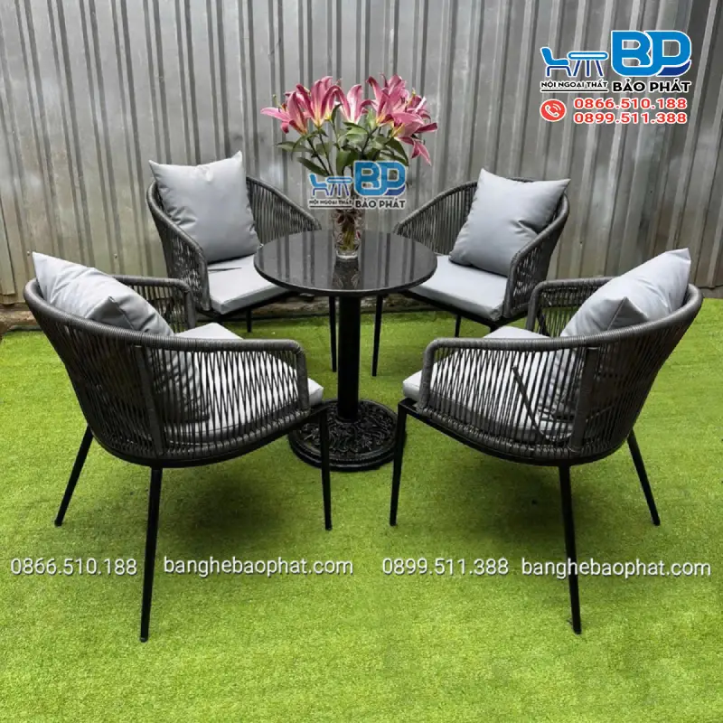 Hướng Dẫn Bảo Quản & Vệ Sinh Bàn Ghế Cafe Luôn Bền Đẹp 11 Bảo quản bàn ghế mây nhựa cafe ở nơi thoáng mát