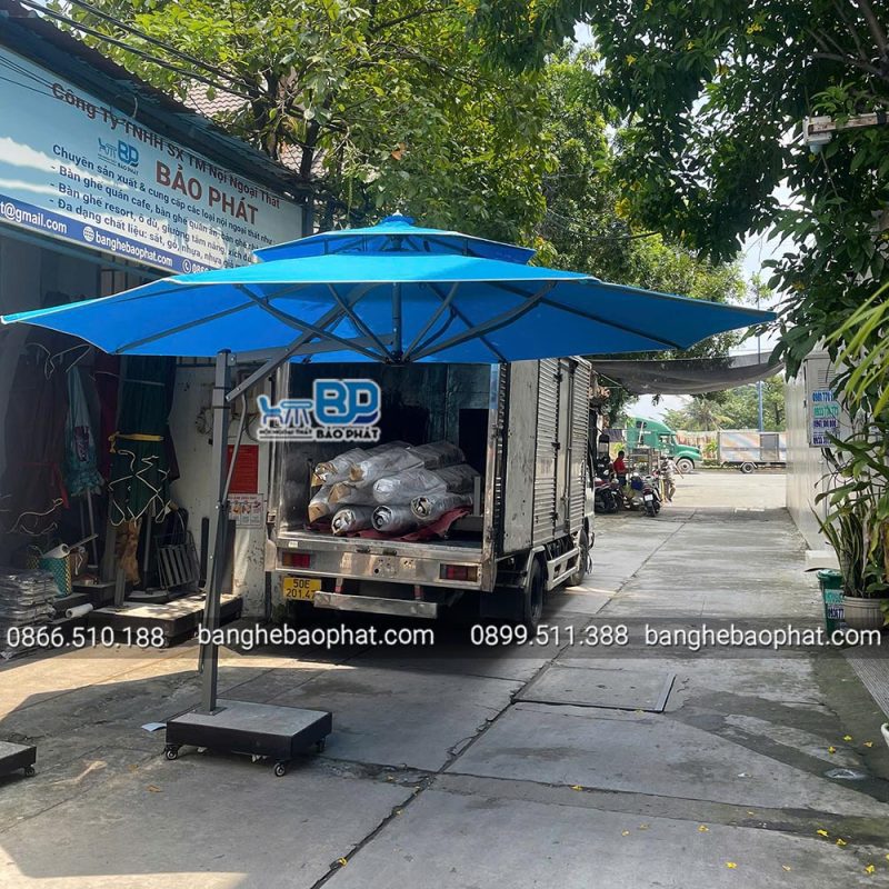 Dù Lệch Tâm Tròn 3m8 Màu Xanh Biển 12 Dù lệch tâm tròn 3m8 màu xanh biển Bảo Phát