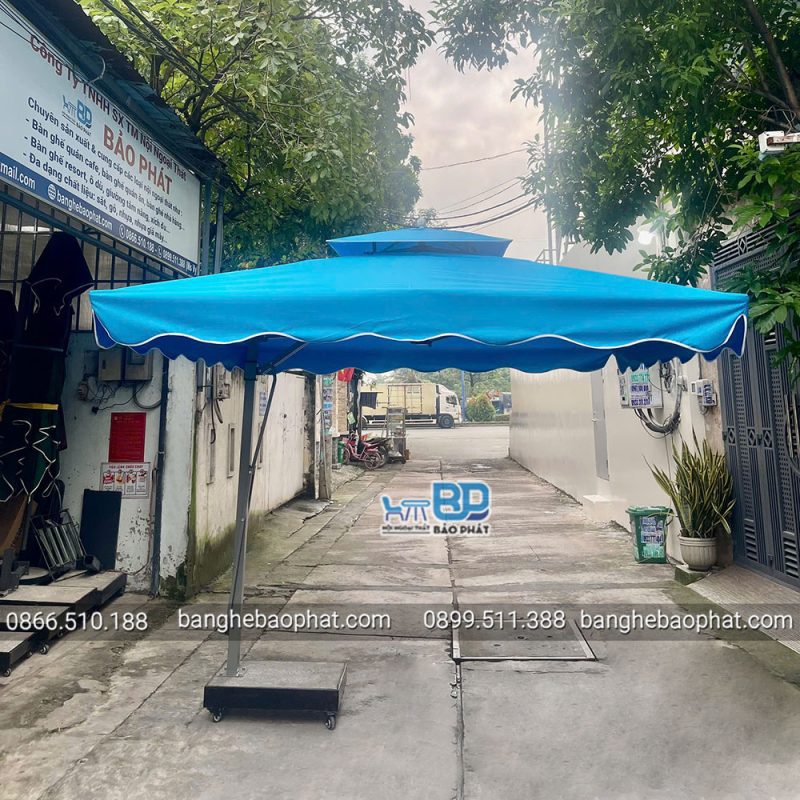 Dù Lệch Tâm Vuông 3m Màu Xanh Nước Biển 12 Dù lệch tâm vuông 3m màu xanh nước biển Bảo Phát cho hồ bơi, sân vườn