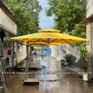 Dù lệch tâm vuông 3 mét không bèo màu vàng in logo