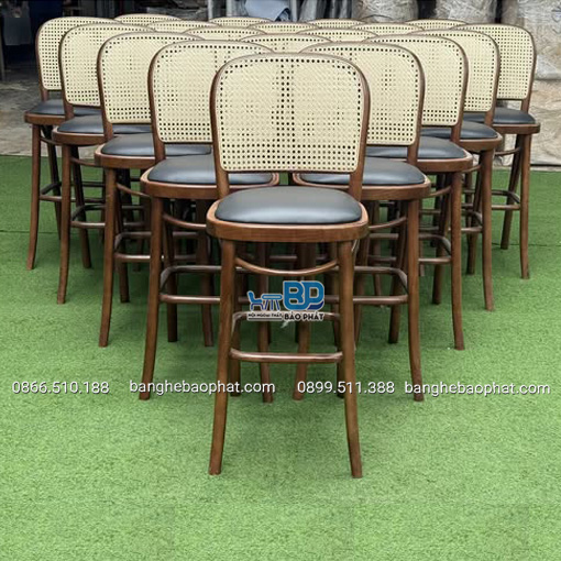 Ghế Bar Gỗ Thonet 811 13 Ghế bar gỗ thonet 811 thiết kế sang trọng