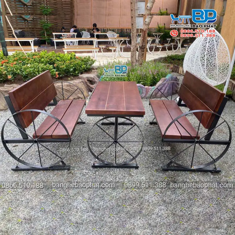 Tiêu Chí Chọn Lựa Bàn Ghế Cafe Sân Vườn / Ngoài Trời 9 Lựa chọn bàn ghế cafe ngoài trời có kiểu dáng đẹp mắt và hài hòa với không gian