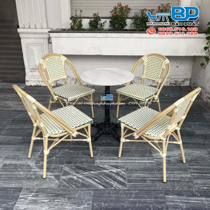 Tiêu Chí Chọn Lựa Bàn Ghế Cafe Sân Vườn / Ngoài Trời 11 Lựa chọn bàn ghế có độ bền cao cho không gian ngoài trời