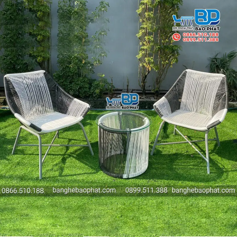 Tiêu Chí Chọn Lựa Bàn Ghế Cafe Sân Vườn / Ngoài Trời 8 Lựa chọn chất liệu bàn ghế phù hợp với không gian ngoài trời