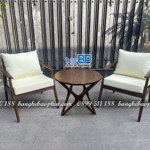 Sofa gỗ nệm chân tiện tròn