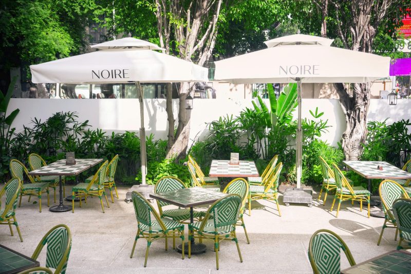 Bộ Bàn Ghế Nhựa Giả Mây Ngoài Trời BGNGMBP080 15 Bàn ghế nhựa giả mây ngoài trời BGNGMBP080 thiết kế đẹp và sang trọng