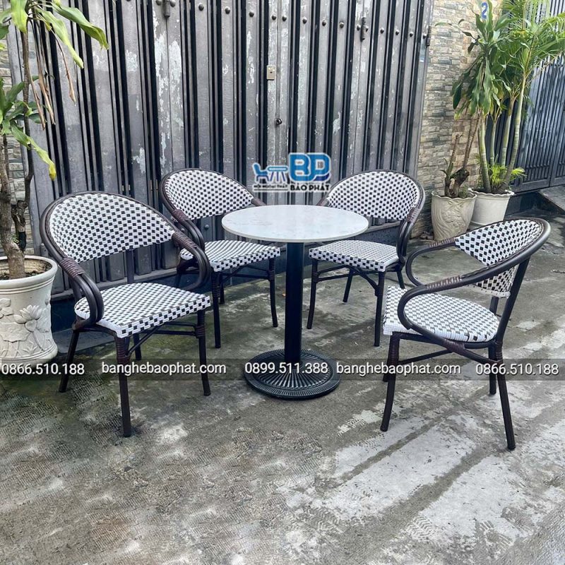 Bộ bàn ghế nhựa giả mây ngoài trời BGNGMBP078 độ bền cao