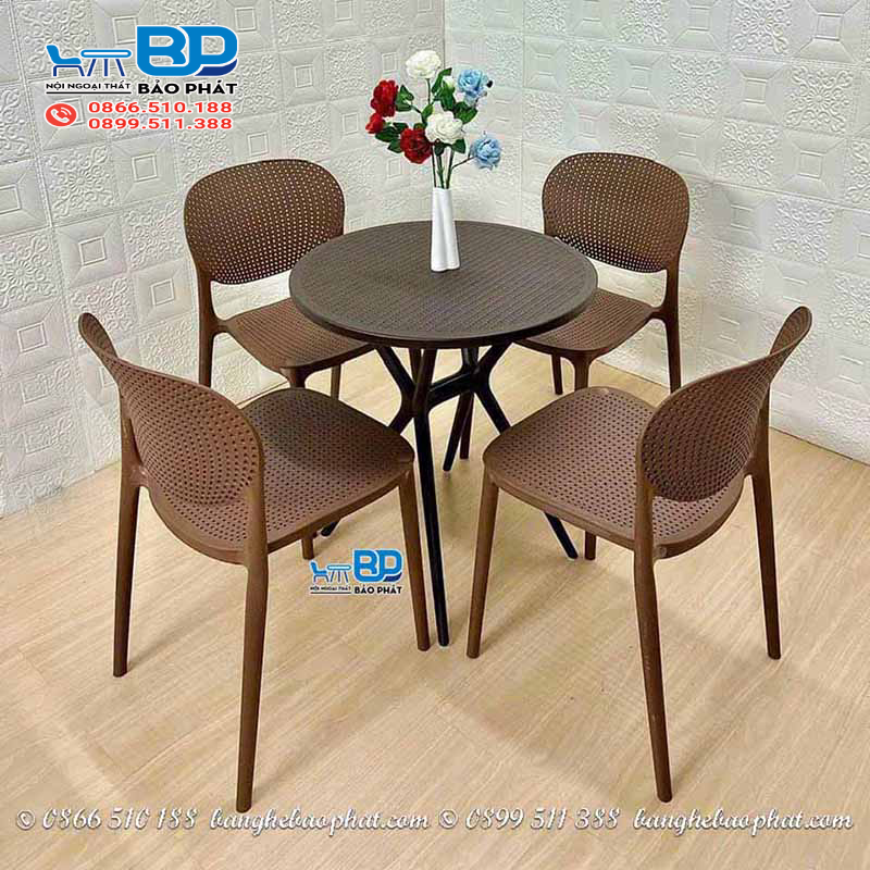 Bàn ghế nhựa nâu quán cafe