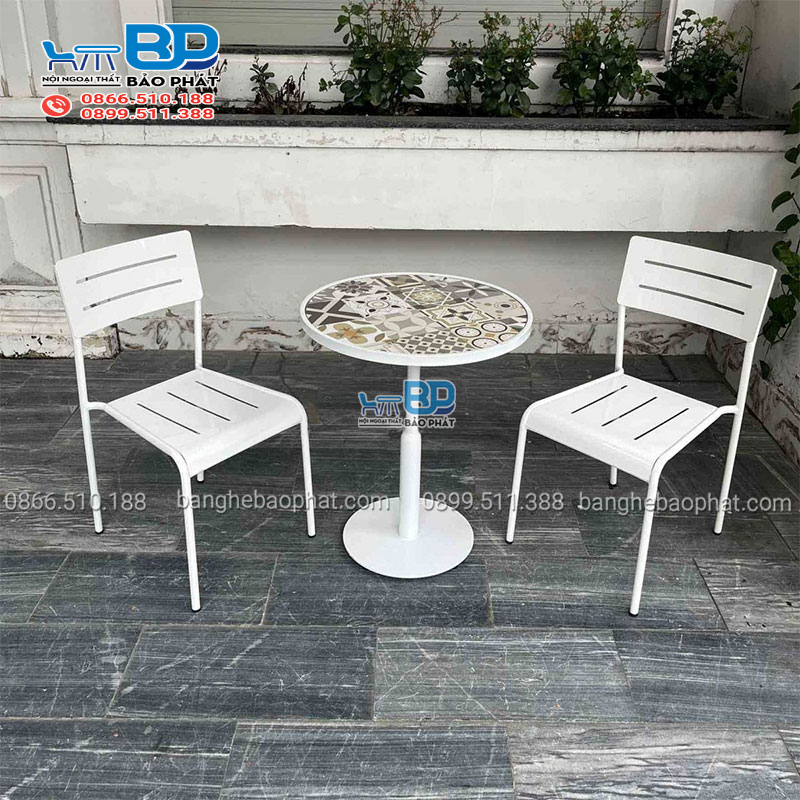 Bộ bàn ghế sắt cafe ghế sắt 5 sọc