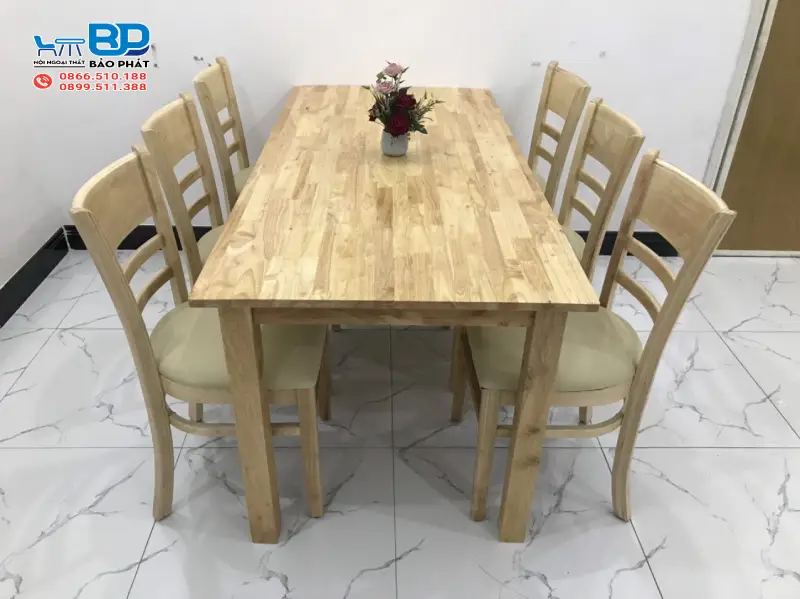 Bàn ghế từ gỗ ghép cao su