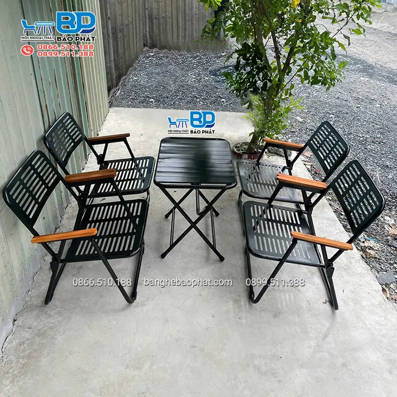 Bàn ghế xếp cafe thanh lý có tay tựa sắt CNC