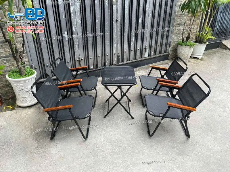 Bàn ghế xếp cafe thanh lý khung sắt mặt lưới