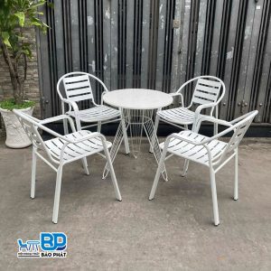 Bàn ghế sắt cafe