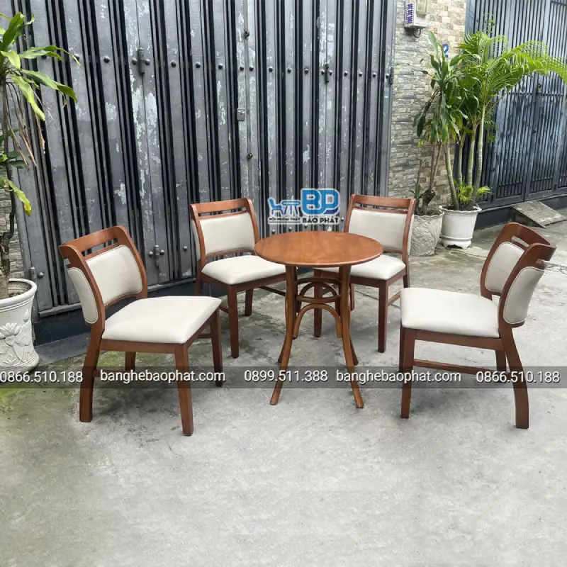 Bàn ghế gỗ vẻ đẹp tự nhiên tinh tế