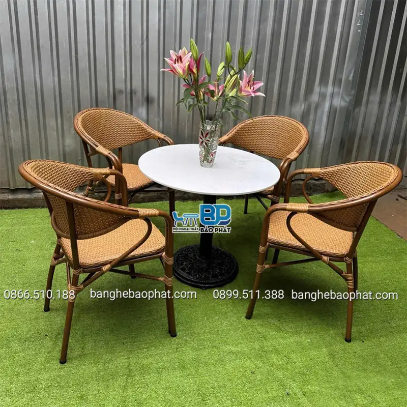 Bàn ghế mây nhựa ngoài trời khung nhôm phong cách hiện đại