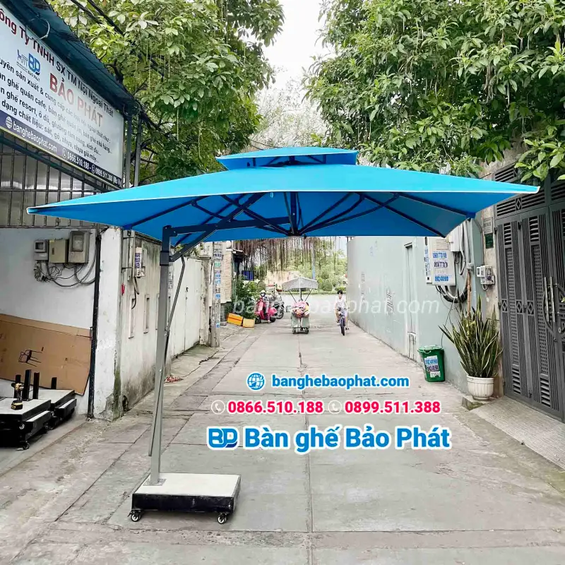 Bảo Phát – Đơn vị cung cấp dịch vụ thay bạt dù lệch tâm vuông 3m x 3m chuyên nghiệp, giá rẻ