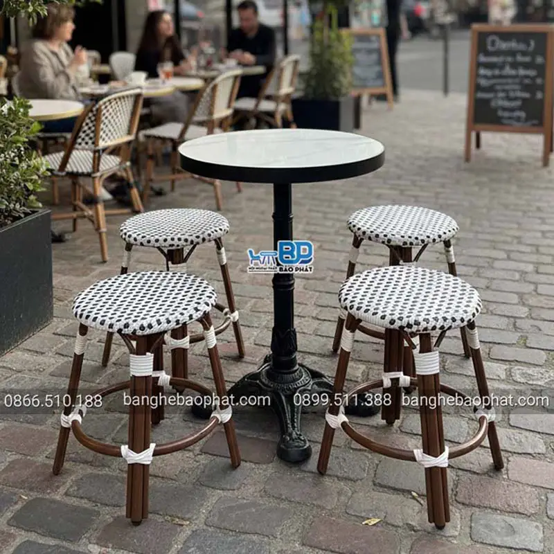 Bộ bàn ghế mây nhựa phong cách hiện đại không tựa lưng