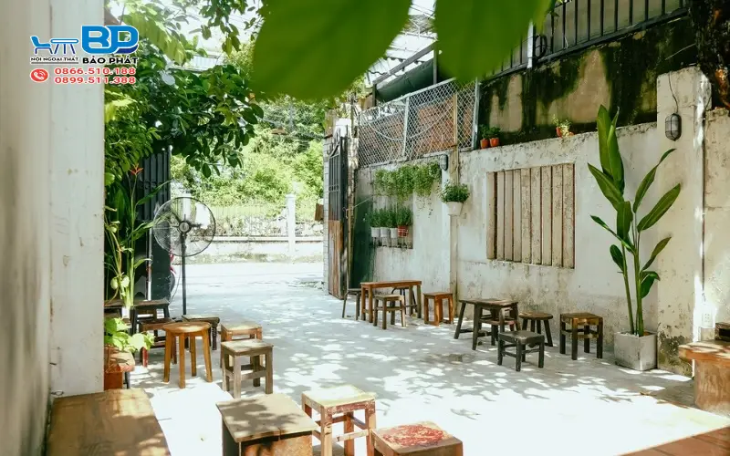 Không gian quán cafe cóc thân thiện, đơn giản