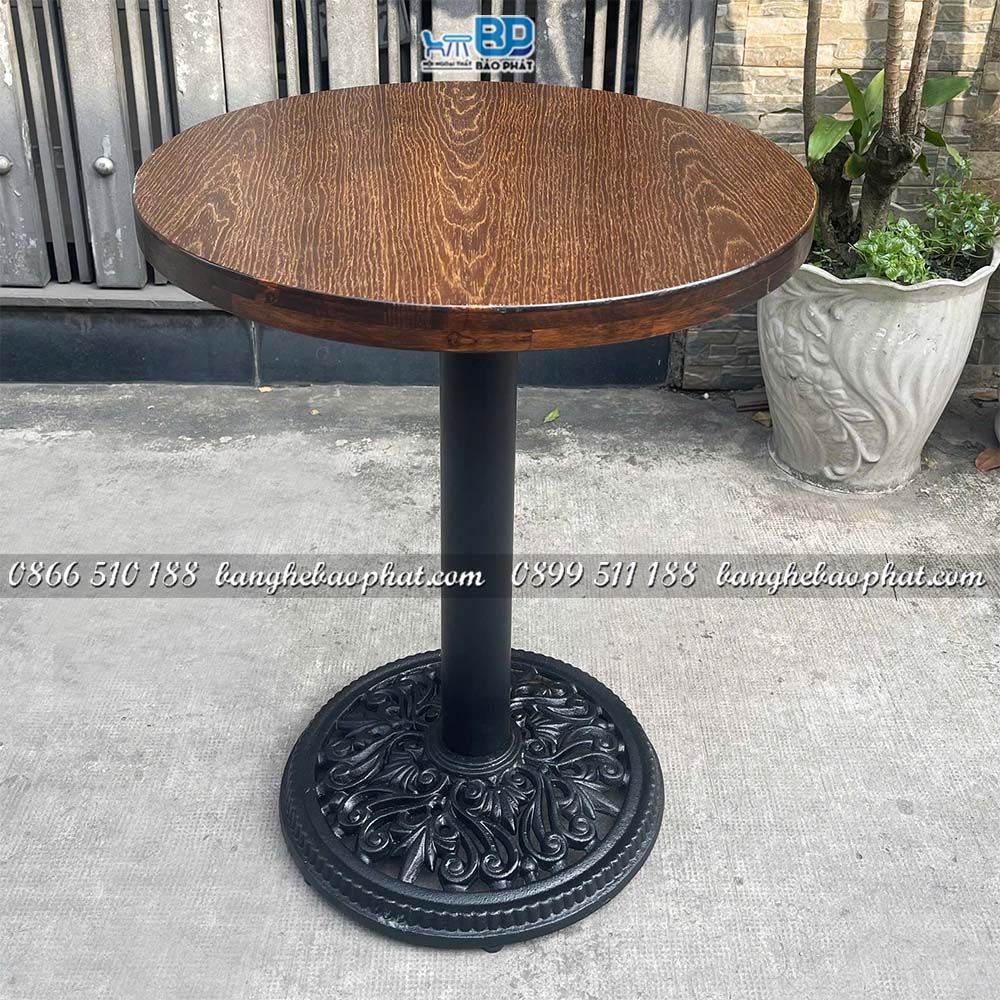 Bàn Cafe Chân Gang Đúc Hoa Văn Mặt Gỗ Cạnh Dày 34mm 5 Bàn cafe chân gang đúc hoa văn mặt gỗ cạnh dày 34mm