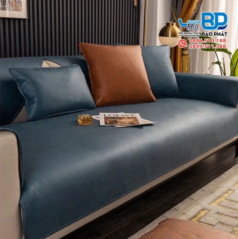 Bọc ghế sofa từ vải trượt nước tiện lợi