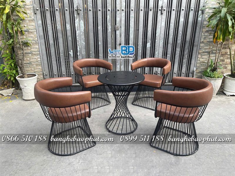 Bàn ghế sắt nệm BGSNBPTL060