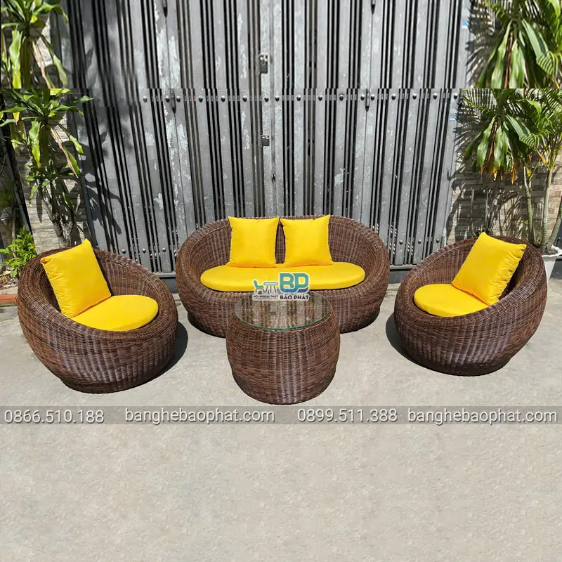 Sofa tròn mây nhựa dạng trứng tay to