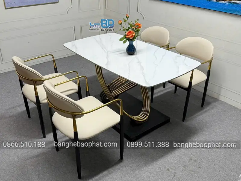 Phong Cách Luxury: Đỉnh Cao Của Sự Sang Trọng Và Tinh Tế 14 Bàn ghế phong cách Luxury thiết kế tinh xảo, nổi bật