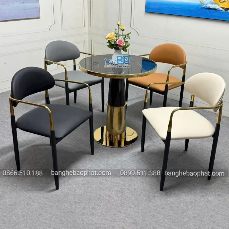 Bàn ghế tân cổ điển với những đường nét tinh xảo, mềm mại