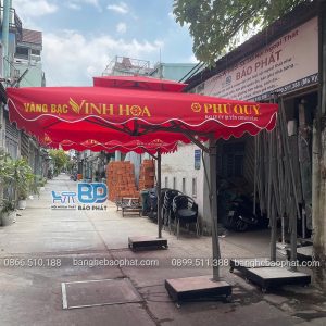 Dù lệch tâm vuông 2m5 màu đỏ in logo