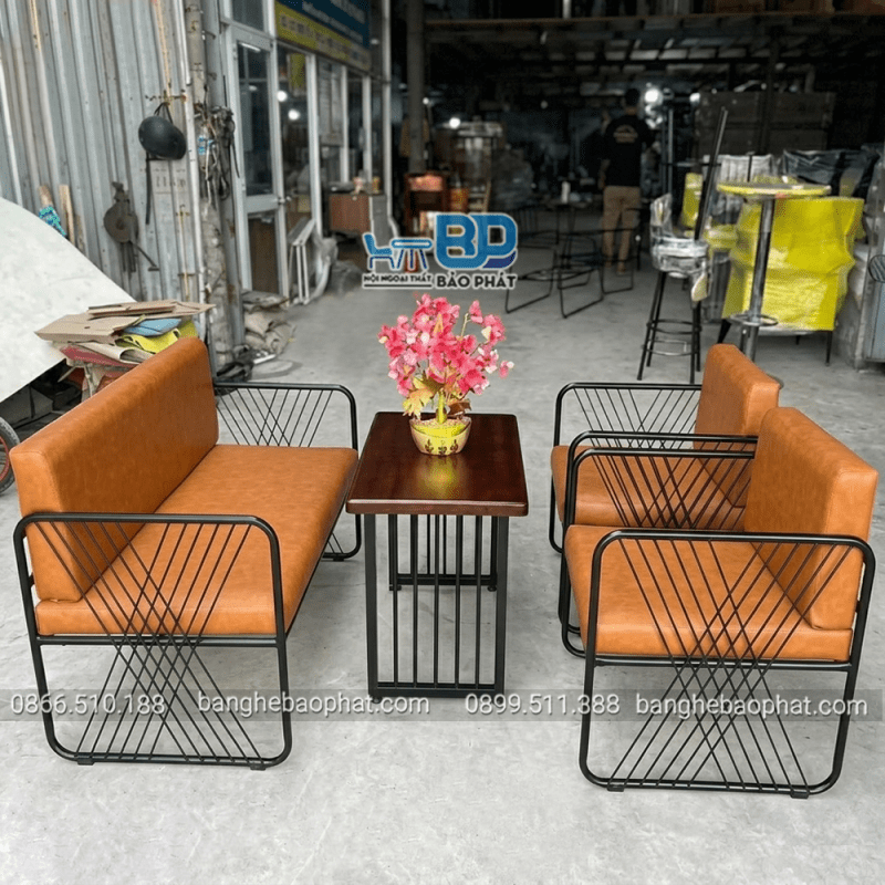 Sofa sắt sơn tĩnh điện bọc nệm nâu