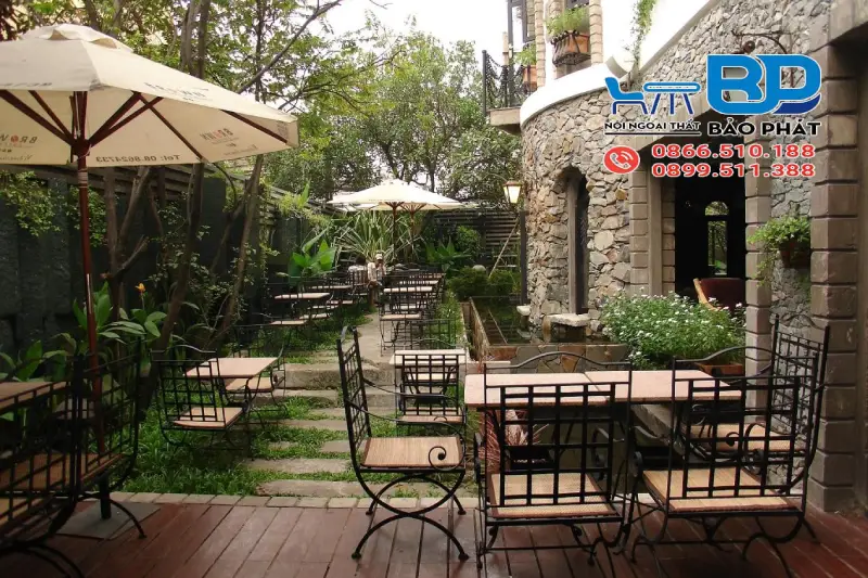 Thiết kế quán cafe cây xanh phong cách nhiệt đới (Tropical) đầy sức sống