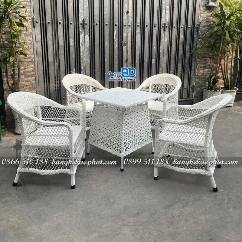 Bàn ghế nhựa giả mây bền bỉ thiết kế đẹp mắt cho không gian ngoài trời