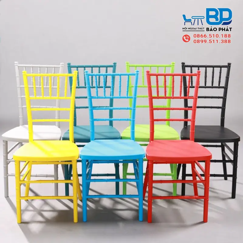 Ghế Chiavari Là Gì? Đặc Điểm, Ứng Dụng Và Cách Lựa Chọn Phù Hợp 8 Ghế Chiavari thiết kế đẹp mắt, có tính linh hoạt cao
