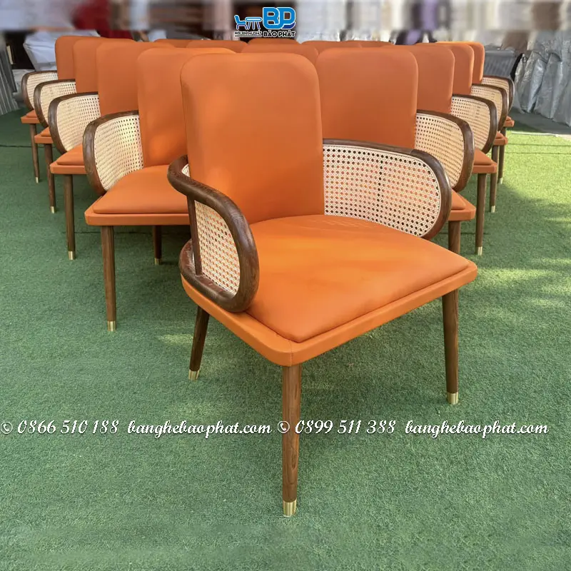 Ghế đệm tựa lưng Blakey gỗ nệm lưng mây