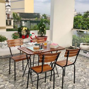 Ứng dụng bàn fansipang patio 03 làm bàn ghế sân thượng