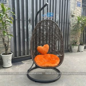 Xích đu nhựa giả mây đồng tiền màu nâu