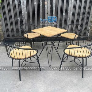 Bàn ghế sắt gỗ BGSBP062
