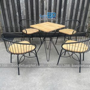 Bàn ghế sắt gỗ BGSBP062