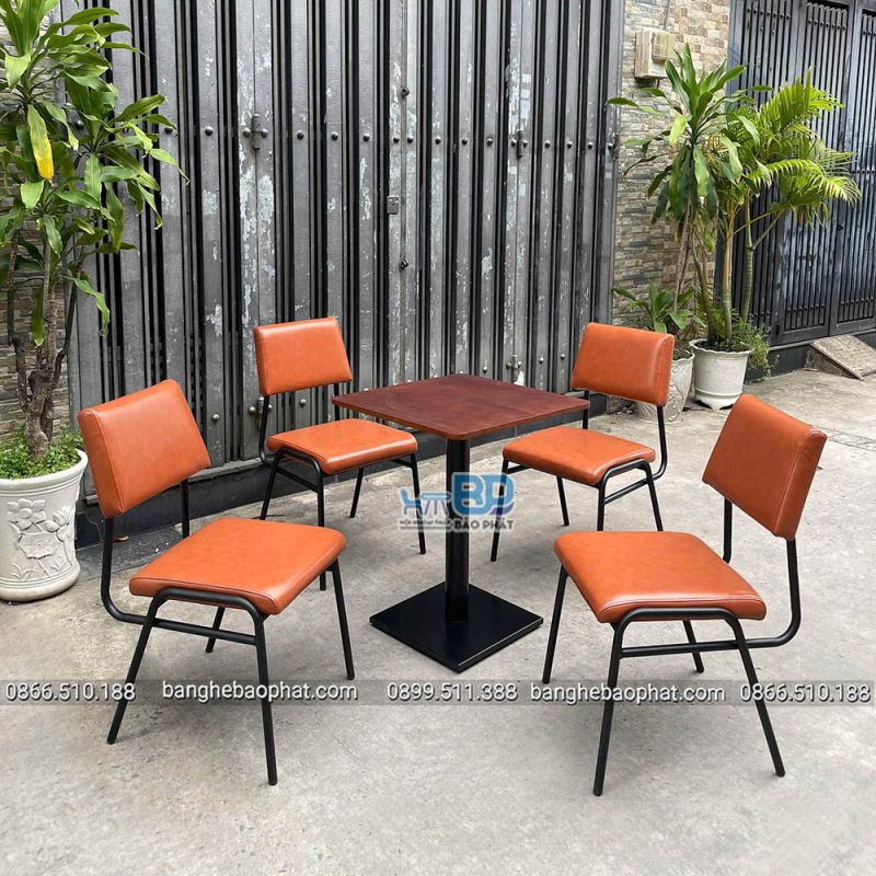 Bộ bàn ghế sắt nệm BGSNBP063