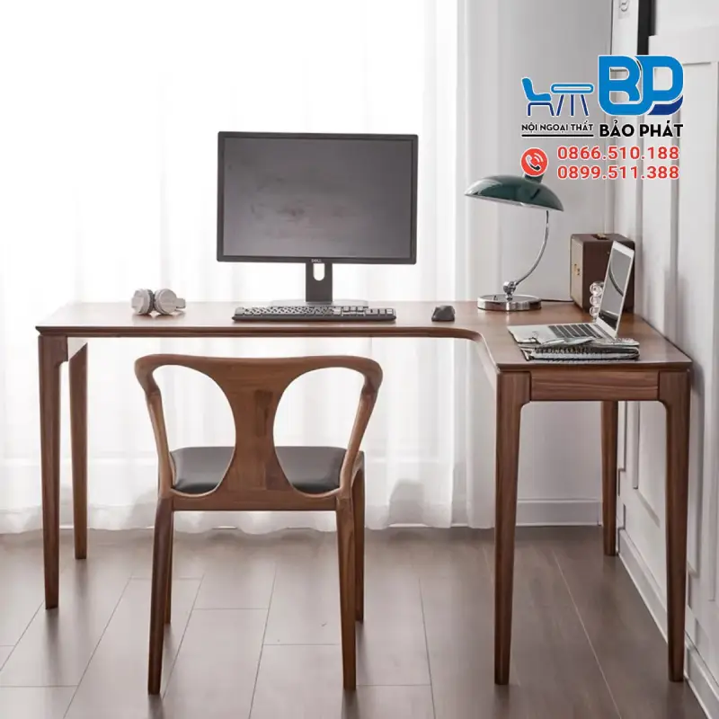 Bố trí nội thất khoa học với bàn làm việc gỗ tự nhiên 1m2 tiện lợi