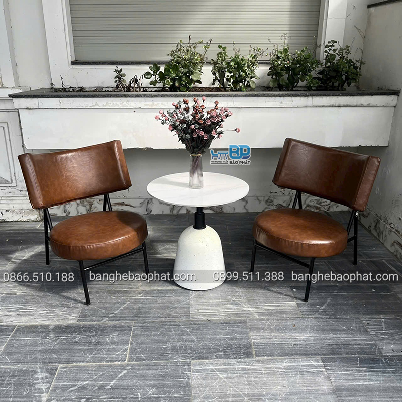 Bộ Sofa sắt bọc nệm ban công chung cư SFSNBP031 gồm 2 ghế và 1 bàn