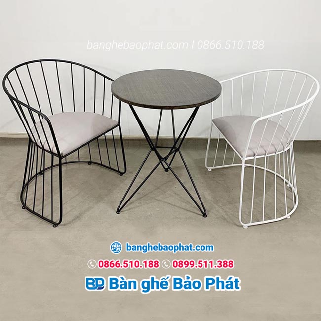 Bàn ghế ban công khách sạn sắt nệm BGKSBP005